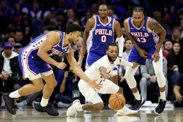 領騎士收服76人 米曹憂加蘭傷勢