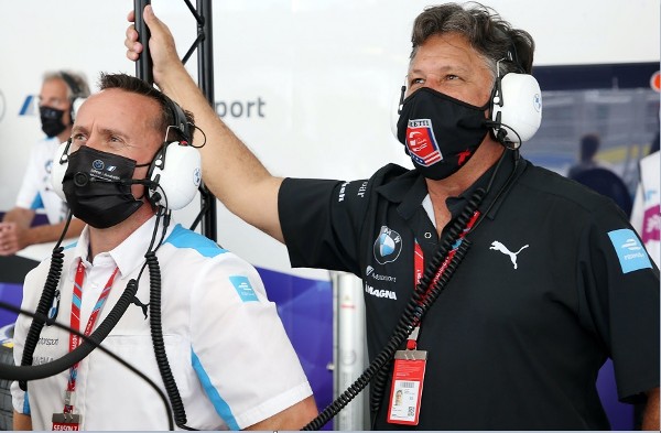 米高安德列堤（右）期望未來可帶車隊進駐F1。