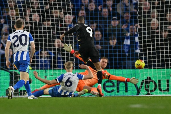 愛華頓超補時入波 逼和白禮頓1：1