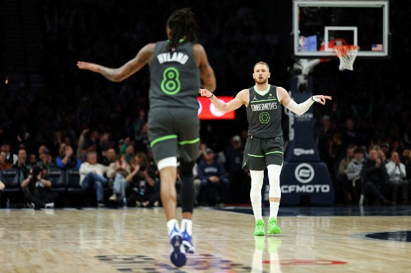 蟻俠恐傷唞兩周 木狼照摘太陽