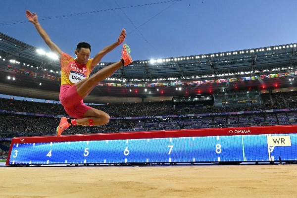 王嘉男曾是世界跳遠冠軍。©AFP