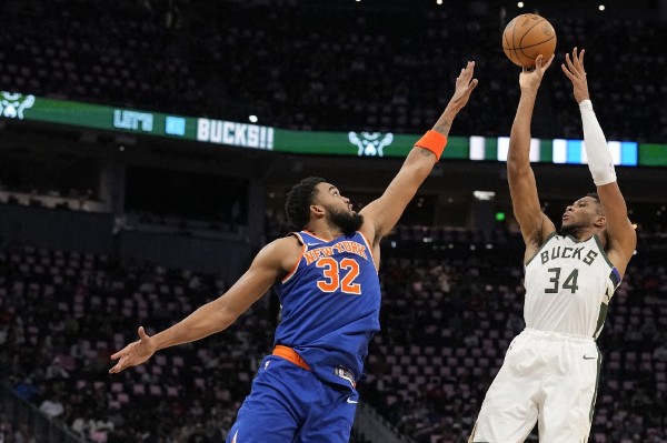 開季4戰全30+ 字母哥率公鹿拆「紐」