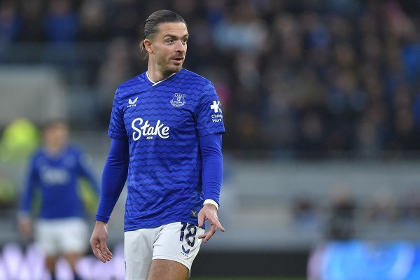 加利殊奠勝 愛華頓1球挫般茅