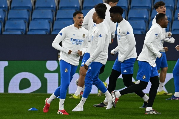 TAA情場事業兩失意