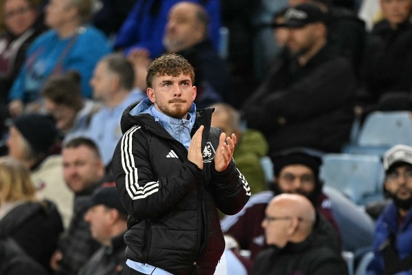 被合約鎖死 艾利亞治「維」持現況至季尾？