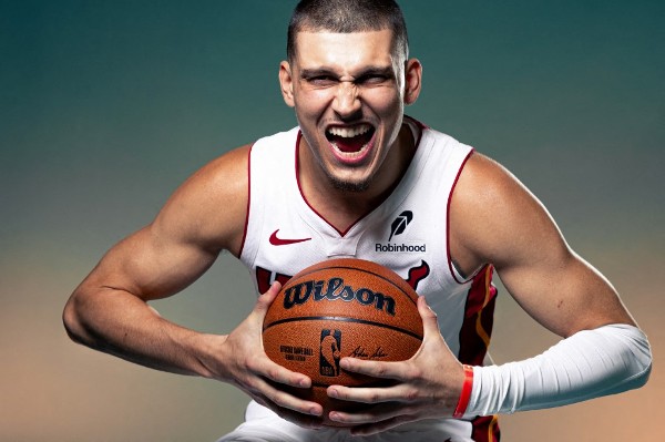 泰拿希路將復出 熱火如虎添翼