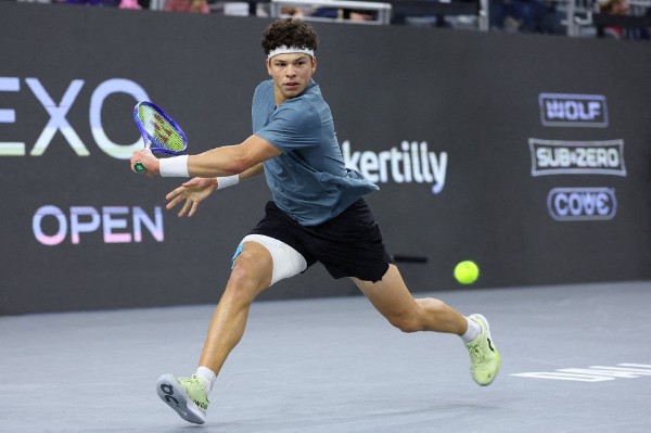 舒爾頓克服逆境贏達拉斯網賽