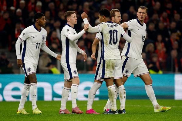 英格蘭達拉斯鬥克羅地亞