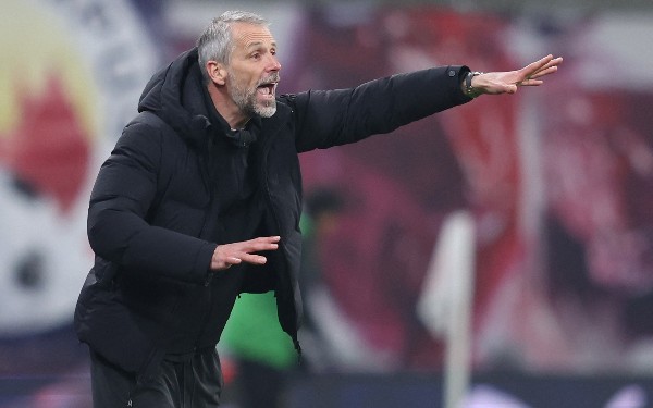 般茅速搵新領隊 賀沙成目標