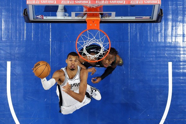雲班亞馬今夏不打法國隊 明年NBA賽重返巴黎
