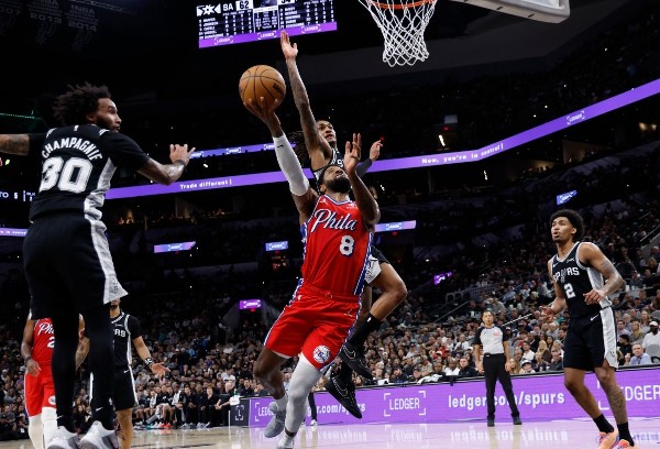 「斑馬」被PG整傷 僅打半場馬刺照贏