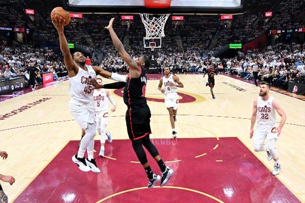 舒路達化身攪局者 米曹肯「讓位」抵讚