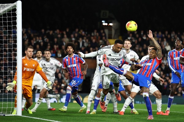 水晶宮2：1致「富」超「車」上第4