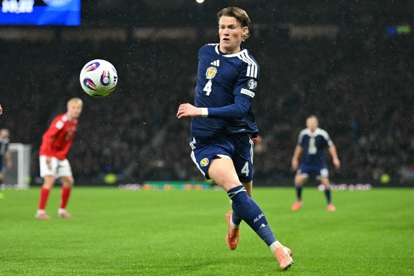 前將帥齊發聲：曼聯賣麥湯是錯誤