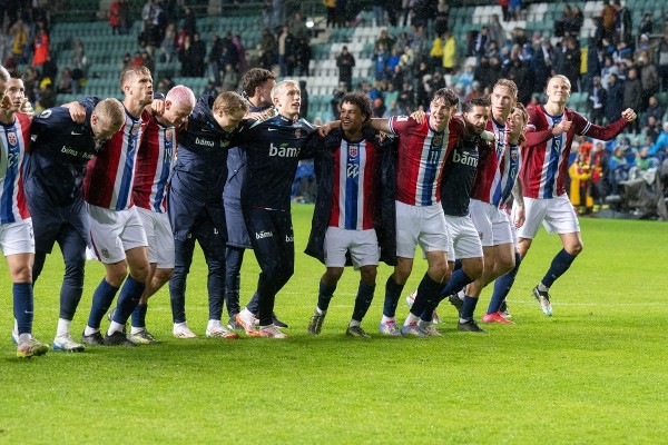 賀蘭買70個漢堡包慰勞隊友