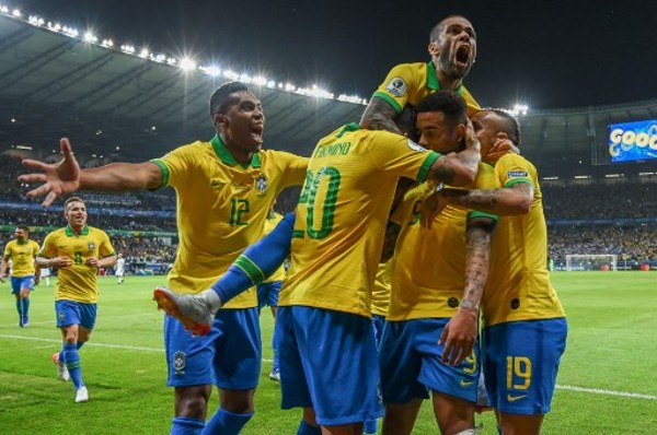 巴西2：0踢阿根廷出局