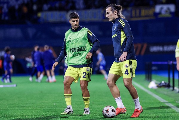 阿辛斯奧調轉槍頭求發「維」