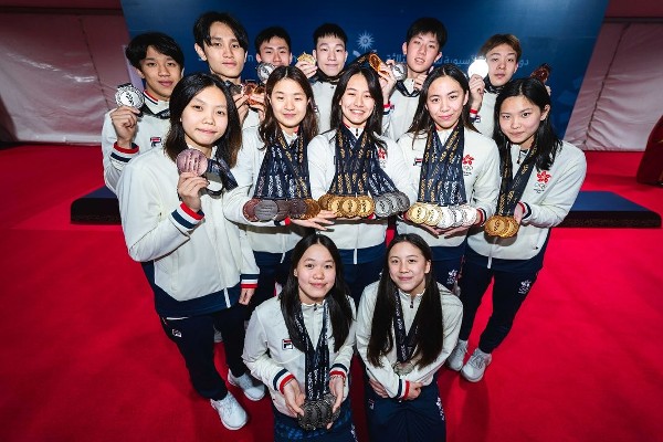 亞青運泳賽煞科 港隊添2金3銀2銅