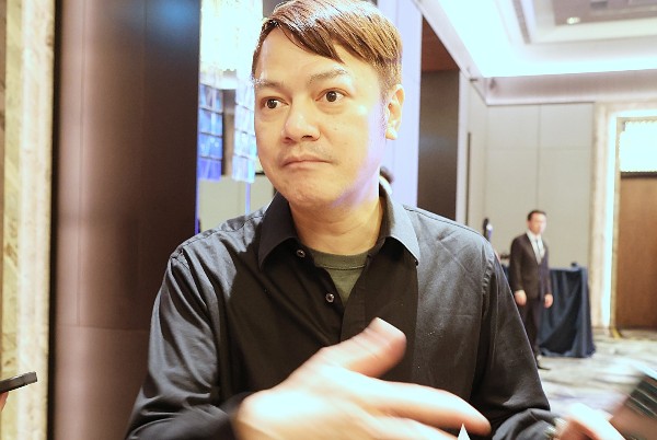 世界一哥卓林普 盼伊館比賽多人打到147