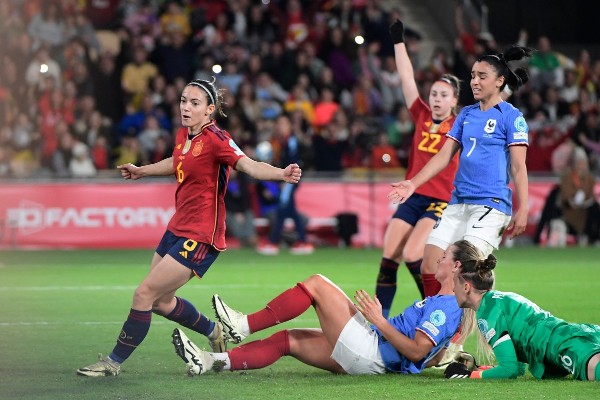 西班牙2：0首贏法國 捧女子歐國聯