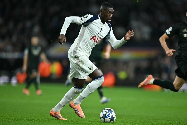 【特稿】杜陀喜用3後衛 高路姆亞尼勢掛帥