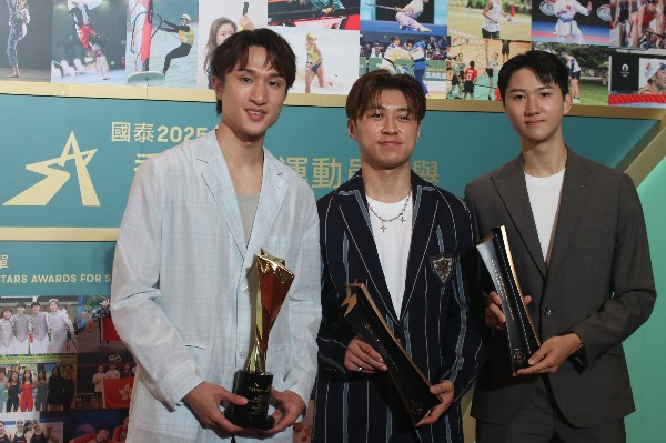 蔡俊彥回望11年摘星路 冀歌唱事業輔助劍擊生涯