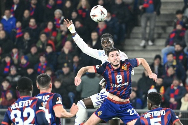 費達拿見證 維拉2：1客挫巴素爾