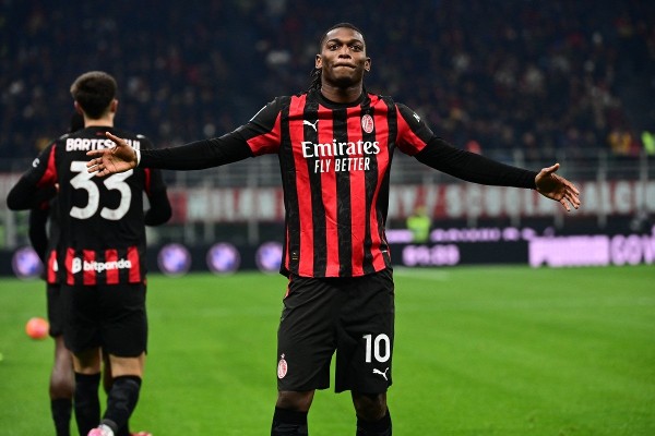 AC贏波升榜首  艾歷利：里奧喺左路會瞓著