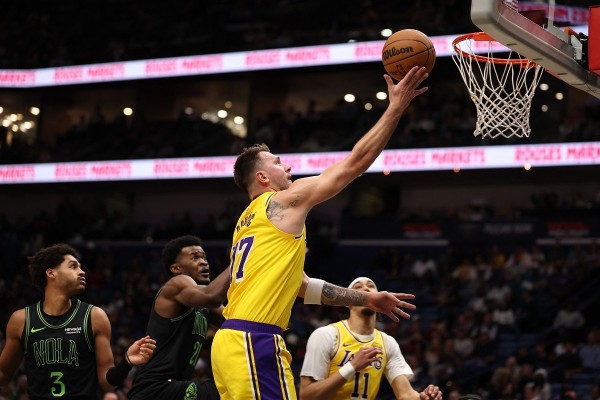 湖人雙星合轟60分斬「鵝」 馬刺1分負灰熊