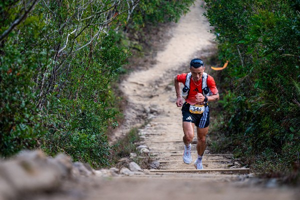 謝覺偉香港山路錦標賽三連霸