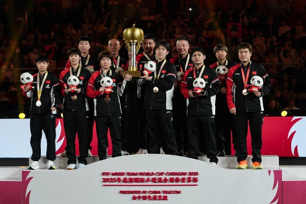 中國乒團在賽事未逢敵手。©AFP