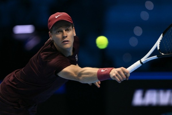 冼拿再挫艾加阿利亞森