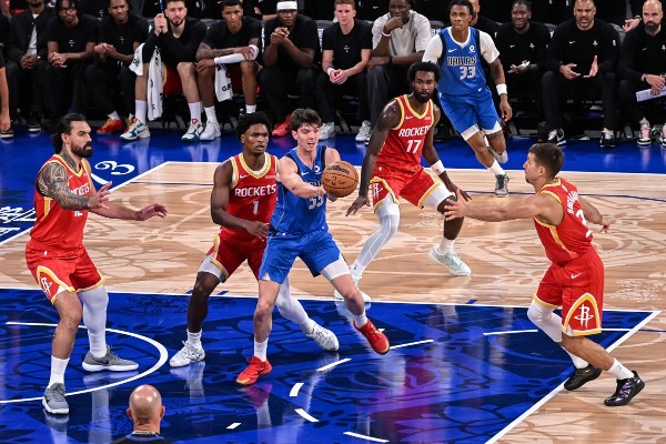 NBA中國賽 火箭135：117先取獨行俠