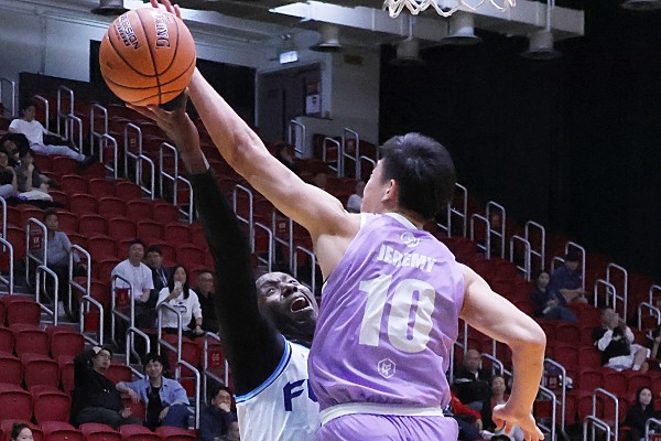 15分破南華不敗身　滿貫提早常規賽稱王