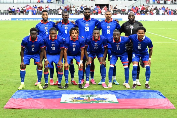 涉政治宣傳 FIFA命海地修改球衣設計