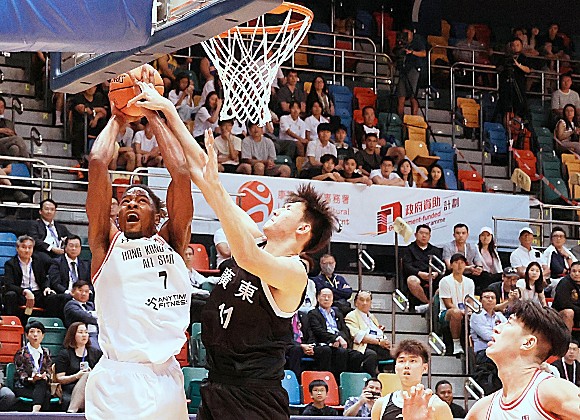 超級工商盃 香港明星挫廣東旗開得勝