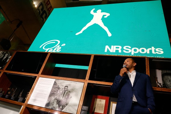 尼馬父親收購比利品牌