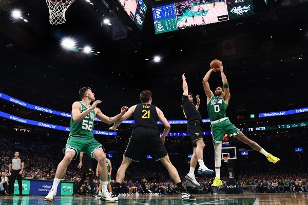 擋不住綠軍雙J 勇士落西岸第10