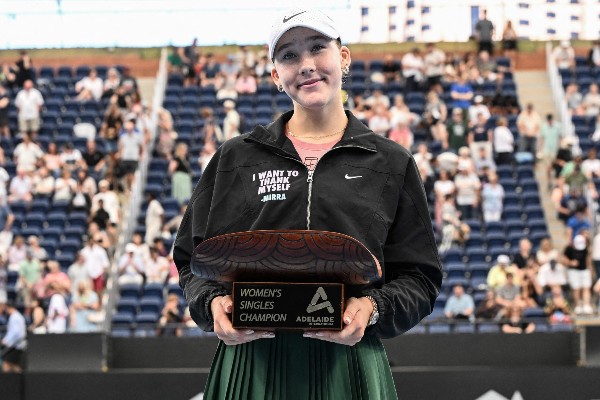 安祖莉娃文錫澳網前封后稱王