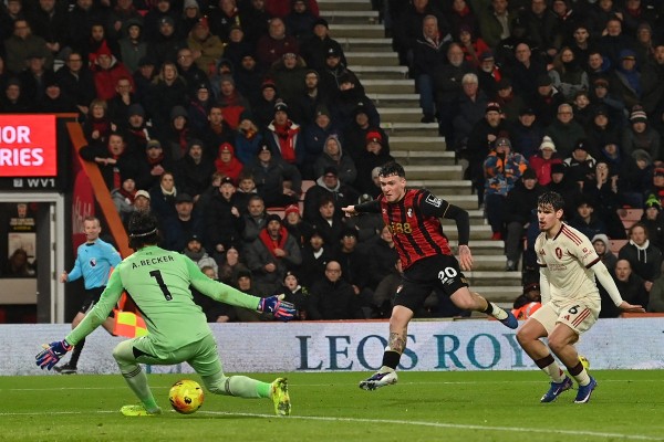 阿歷斯占美利斯正式投「茅」