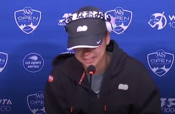 大坂娜奧美被記者整喊？