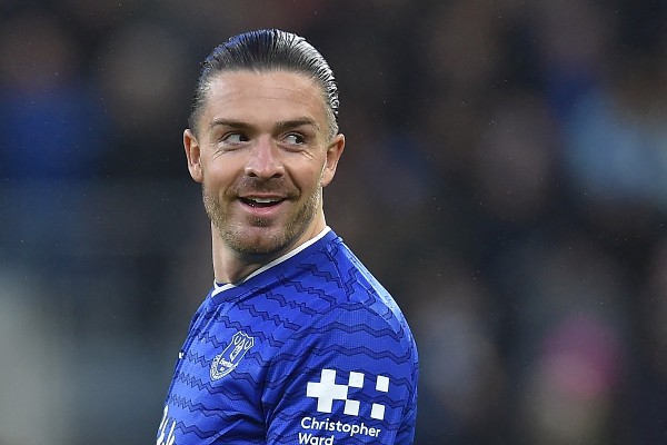 加利殊請清潔工睇波