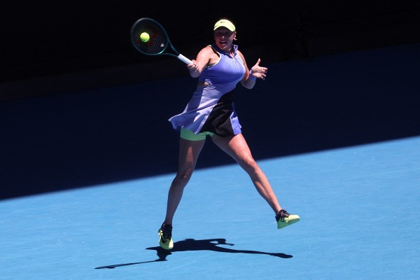 王欣瑜露絲高娃因酷熱天氣暫停 安妮絲莫娃：超級熱