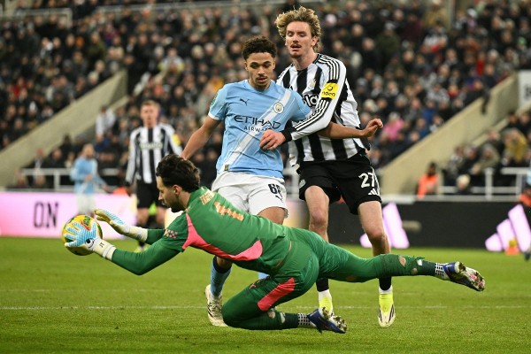 曼城使錢少咗？哥迪奧拿：壓力在其他大花筒身上