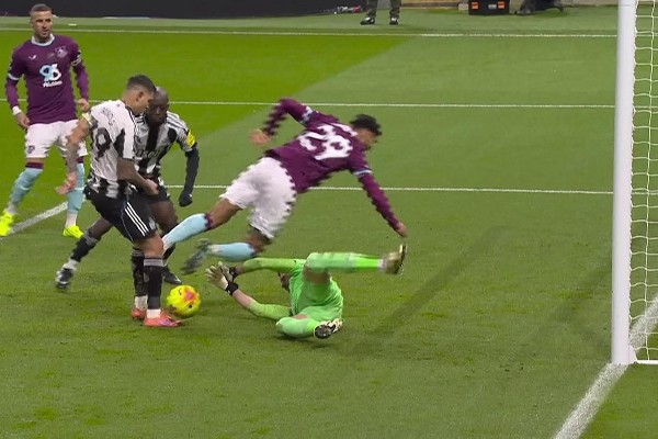 【英超】般尼1：3紐卡素