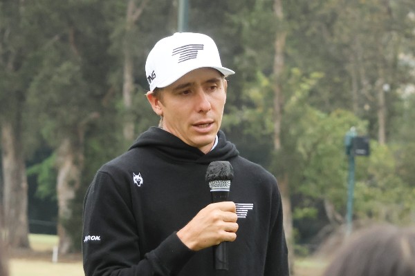 開賽前夕為學童示範　奧迪斯強調天道酬勤