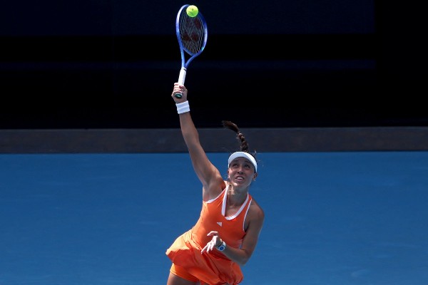 柏高娜勝出「美國內訌」 4強鬥賴芭堅娜