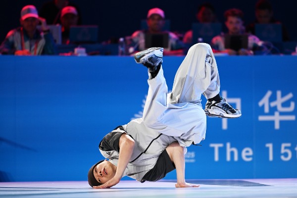 【全運】C Plus港隊內訌險勝Think 8強憾負無緣霹靂舞獎牌