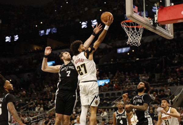 尤基治大三元 金塊反勝馬刺