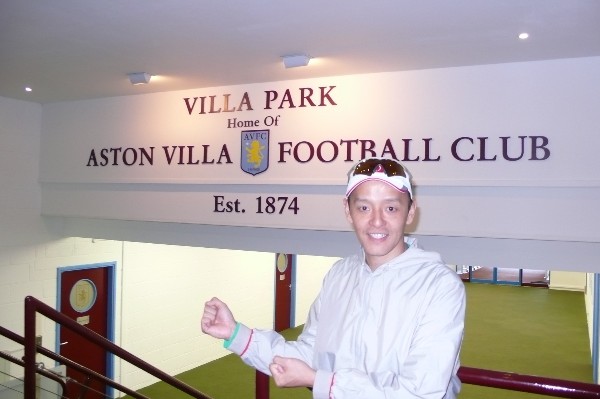 何輝：曼聯穩守快攻挑戰3哥維拉